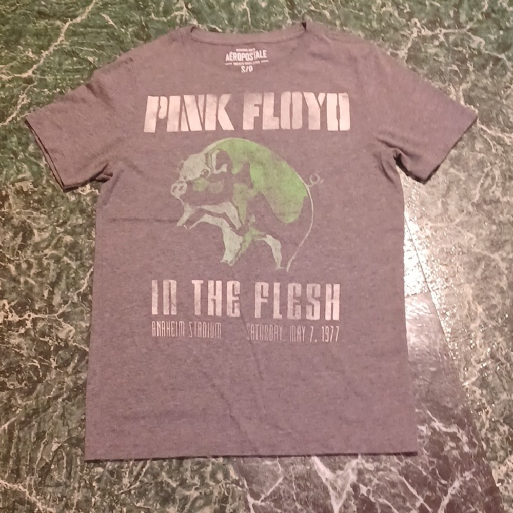 Pink Floyd in the flesh size small  Aeropostale